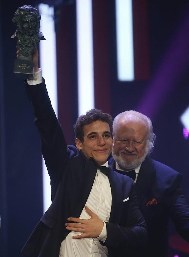 Miguel Herrán agradece el Premio Goya a Mejor actor revelación a Daniel Guzmán