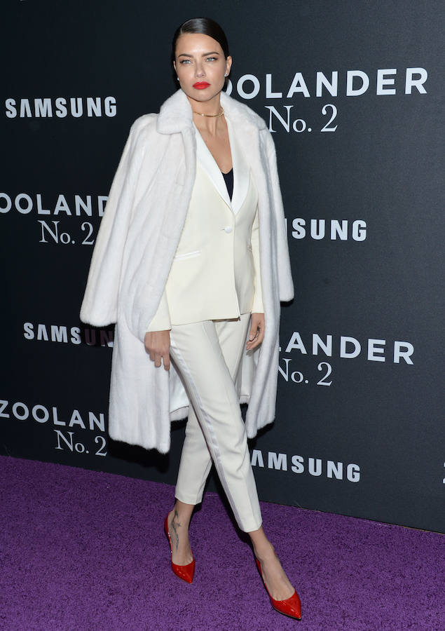 Adriana Lima en el estreno de 'Zoolander No2' en Nueva York