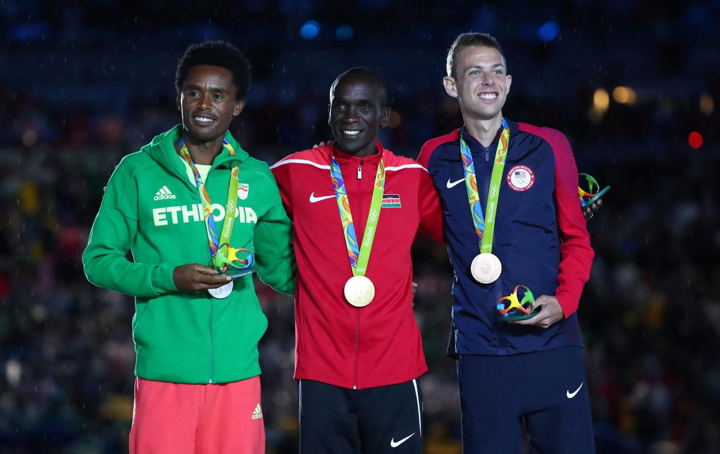 Clausura de los Juegos Olímpicos de Río 2016: medallistas del maratón