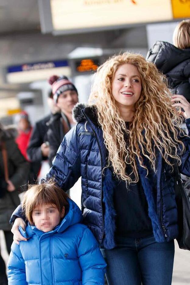 Shakira con su hijo Milan en una imagen de estas Navidades./gtres.