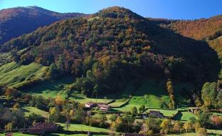 La Vega de Pas, el pueblo medieval de Cantabria donde hacer una (golosa) ruta gastronómica