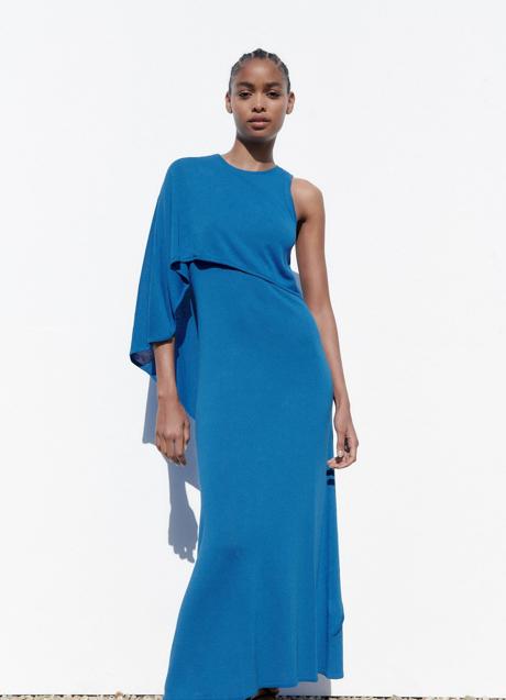 Vestido asimétrico de edición limitada, 49,95€.