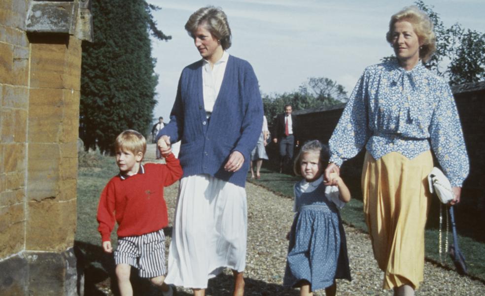 Lo que Diana de Gales nunca le perdonó a su madre: amantes, conflictos, hijos abandonados y un trágico final