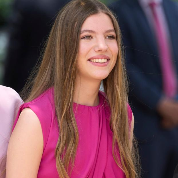 La infanta Sofía cumple 17 años así es la más desconocida de la