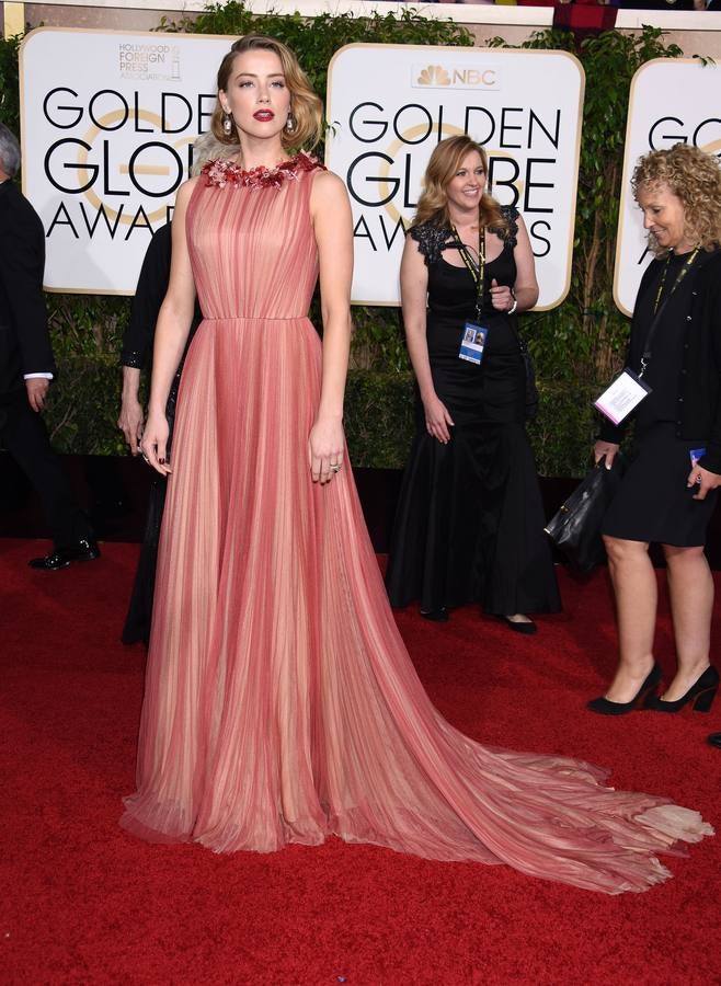 Amber Heard en los Globos de Oro 2016