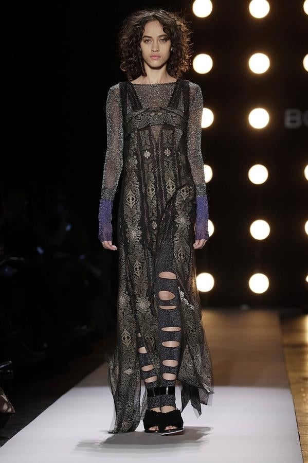 Desfile de BCBG Max Azria en Nueva York: aberturas