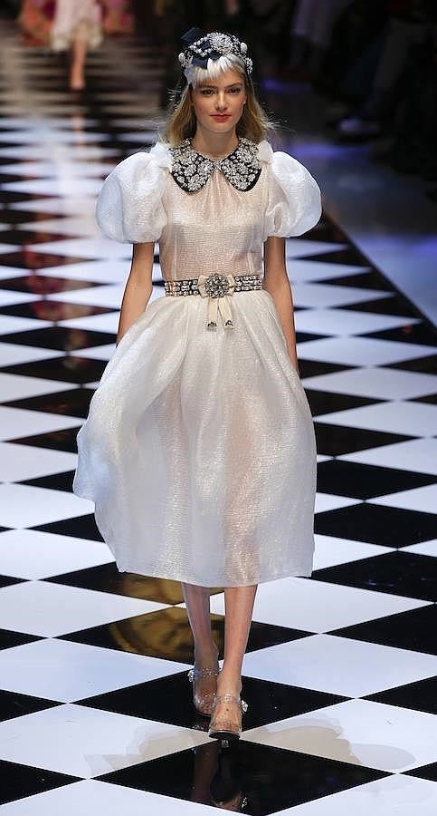 Desfile Dolce & Gabbana en Milán: vestido romántico