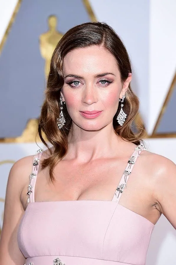 Los peinados y maquillajes de los Oscar: Emily Blunt