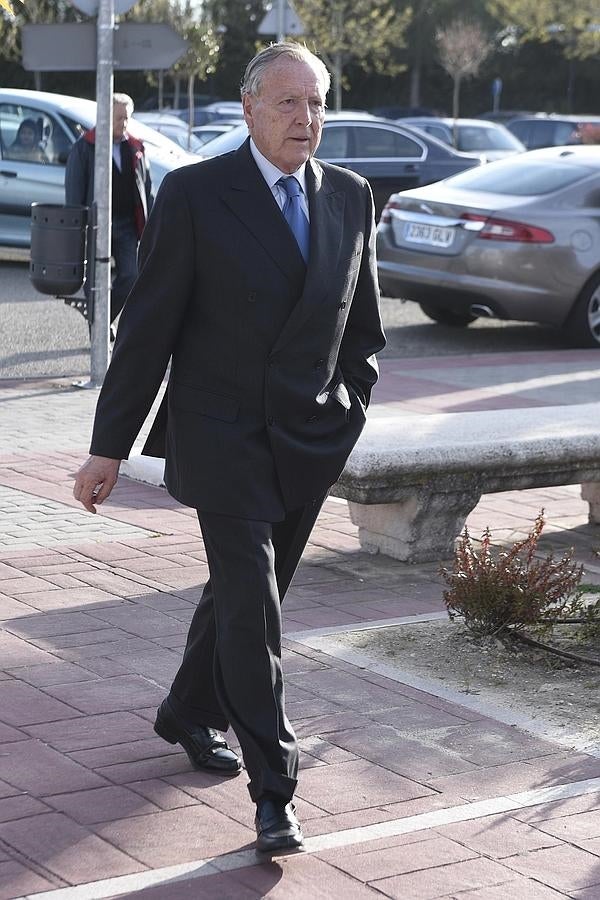 José María Álvarez del Manzano en el funeral de la madre de Patricia Rato