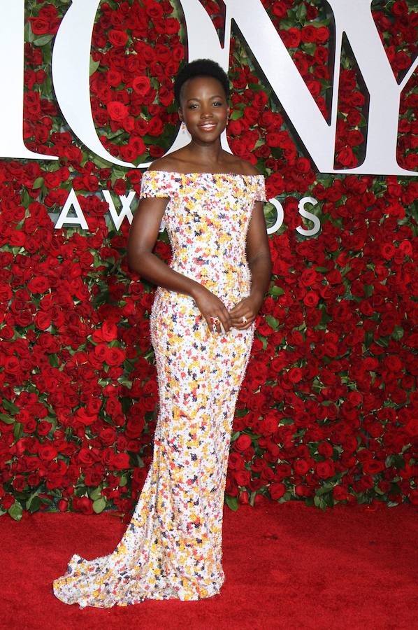 Lupita Nyong'o en los Premios Tony 2016