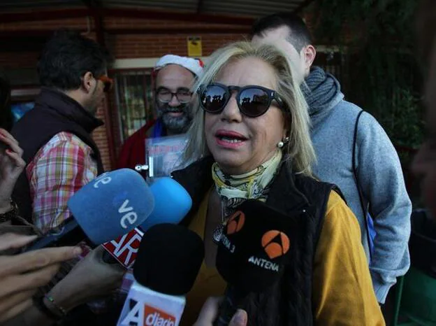 Maite Zaldívar a la salida de prisión durante el permiso que tuvo en noviembre./cordon press.