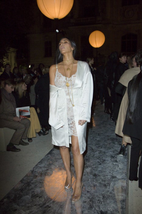 Kim Kardashian en el desfile de Givenchy en la Semana de la Moda de París