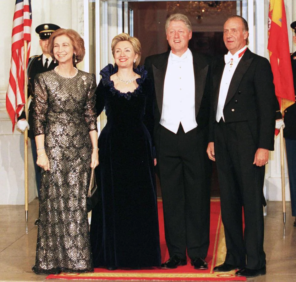 Foto de familia con los Reyes de España en 2000