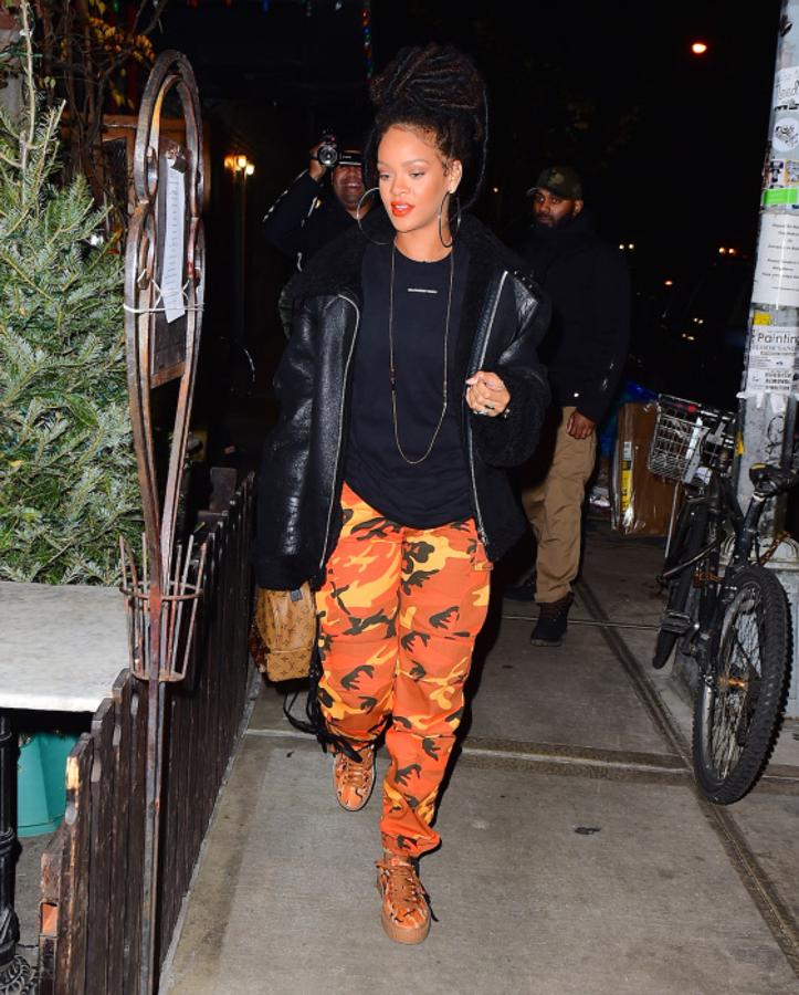 Los peores looks del año: Rihanna