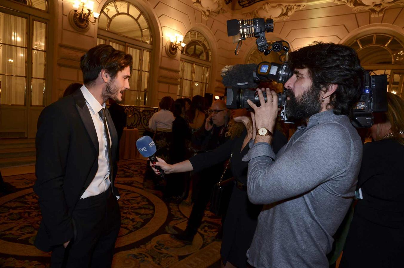 Famosos en los Premios Mujerhoy: Yon González