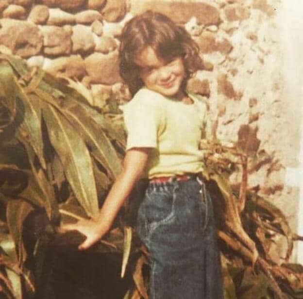 Marta Hazas en una imagen de su álbum personal de pequeña./marta Hazas.