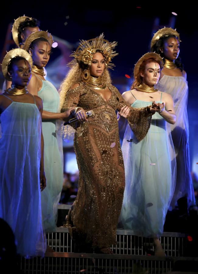 Premios Grammy 2017: el vestido de Beyoncé