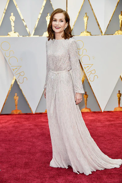 Oscars 2017: Isabelle Huppert, en la alfombra roja