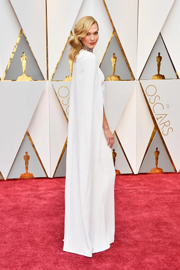 Los looks más elegantes de los Oscars 2017: Karlie Kloss