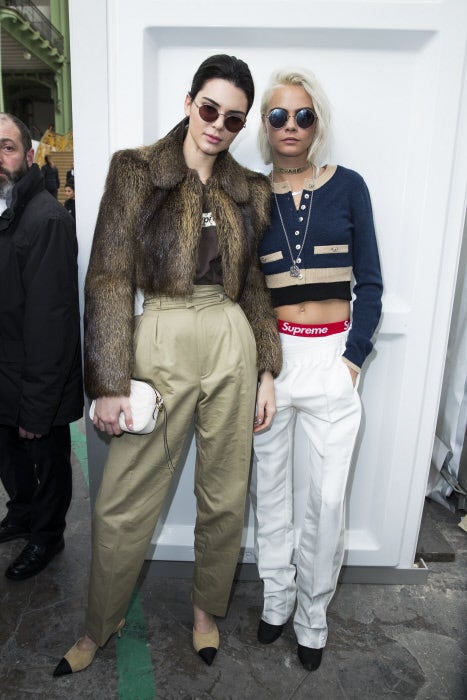 Famosas en el desfile de Chanel en la Semana de la Moda de París