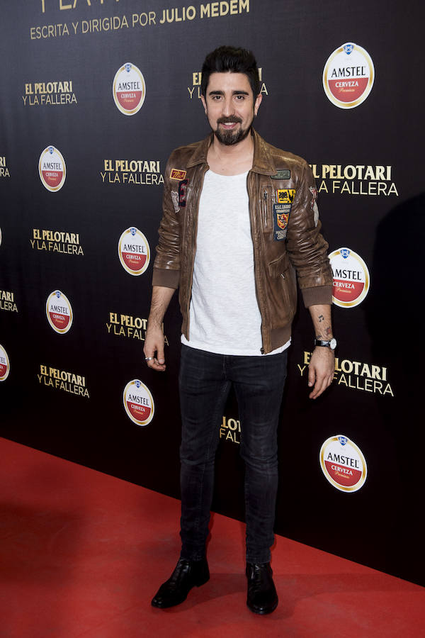 Los looks de la premiere de 'El pelotari y la fallera': Álex Ubago