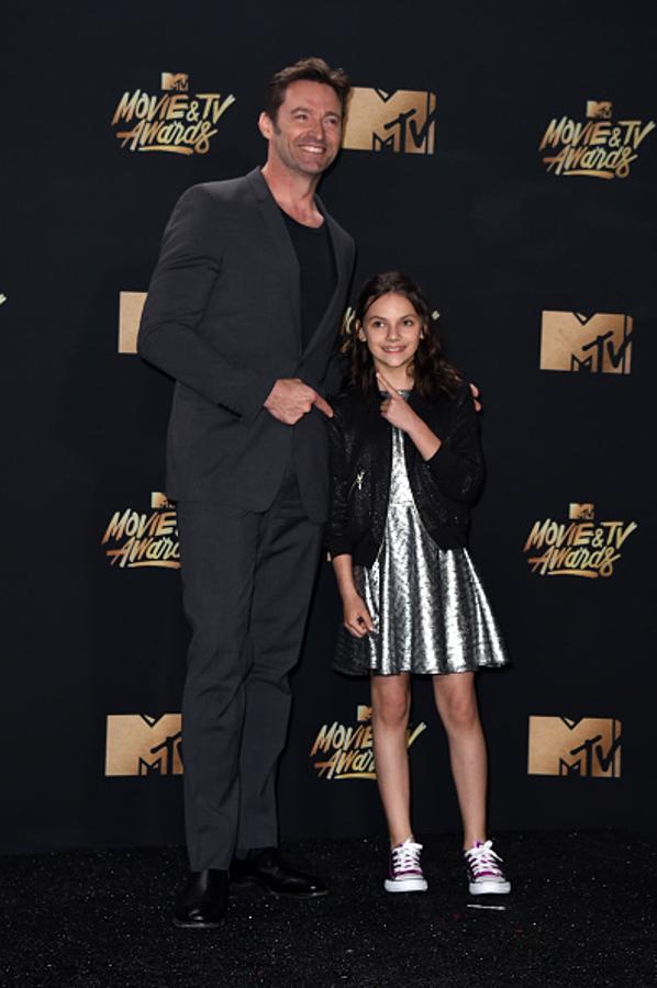 Los looks de los MTV Movie & TV Awards: Hugh Jackman y Dafne Keen