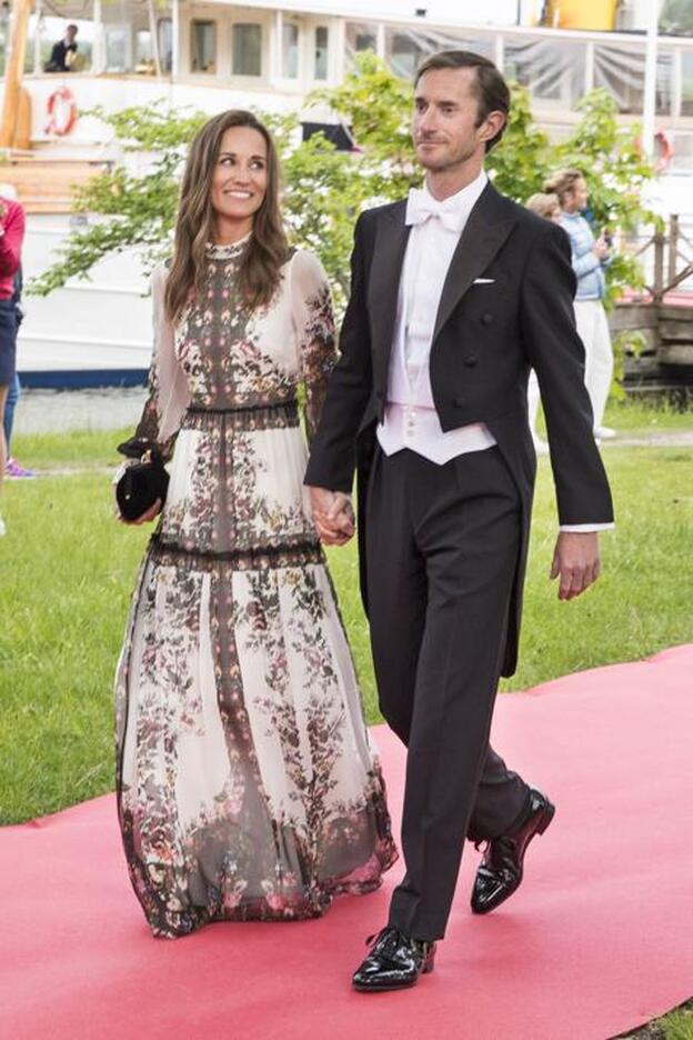 Pippa Middleton y James Matthews a su llegada a la boda/gtres