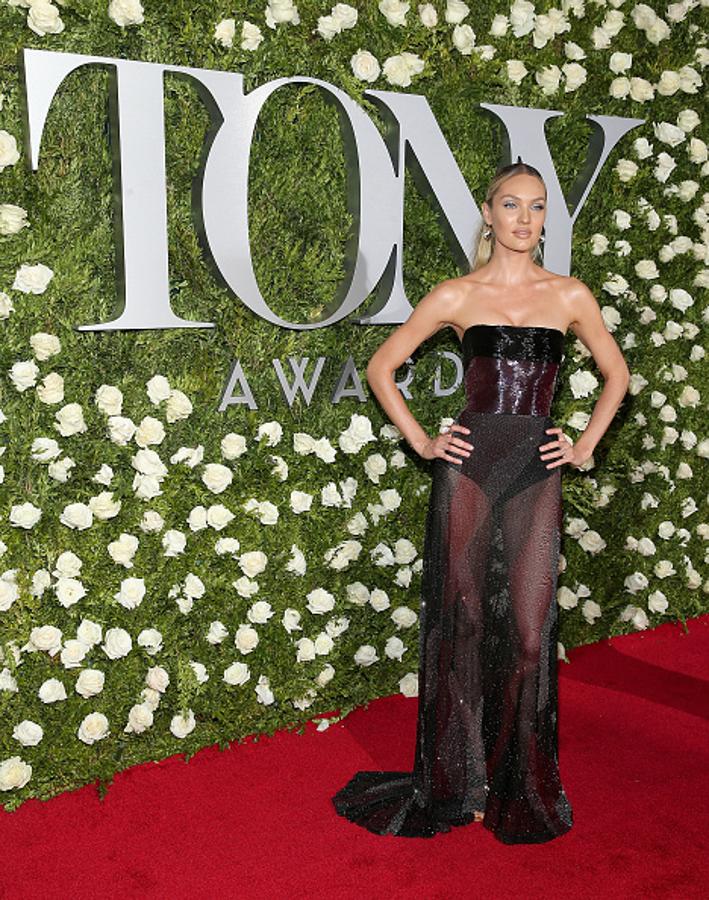 Los looks de los Premios Tony: Candice Swanepoel