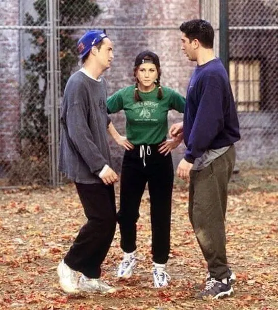 Las chicas de 'Friends' llevaron estas tendencias antes que tú: el 'Athleisure'