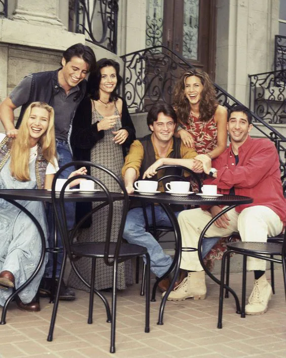 Las chicas de 'Friends' llevaron estas tendencias antes que tú: este look de Monica