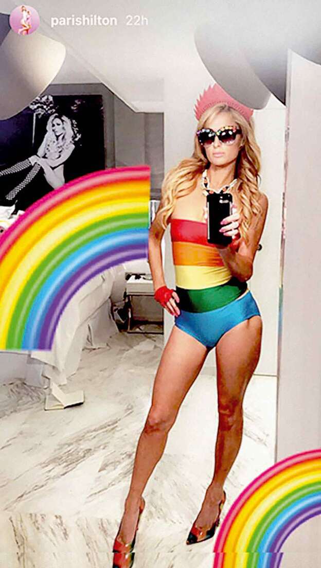 Paris Hilton ha sorprendido a sus seguidores con este estilismo./Redes sociales
