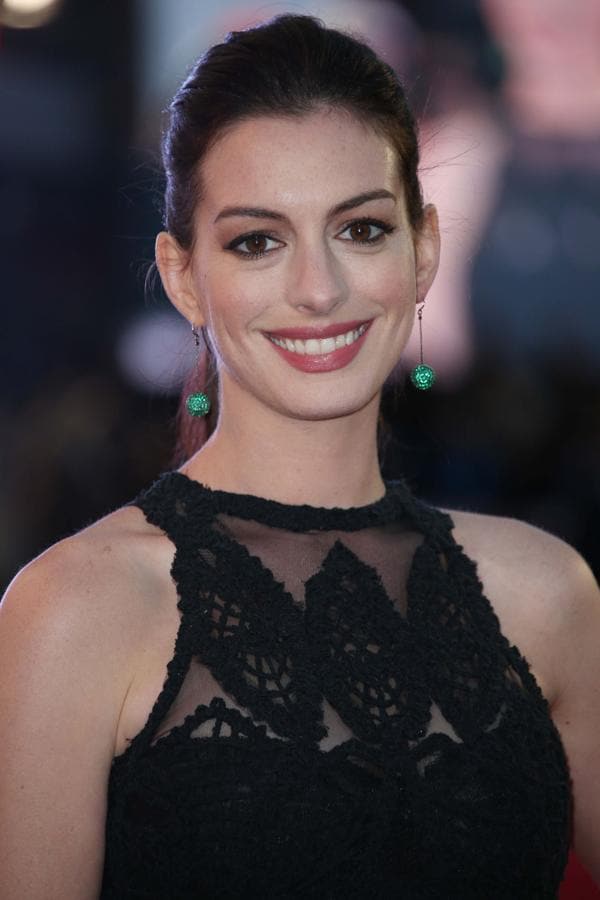 Las sonrisas más bonitas de las famosas: Anne Hathaway