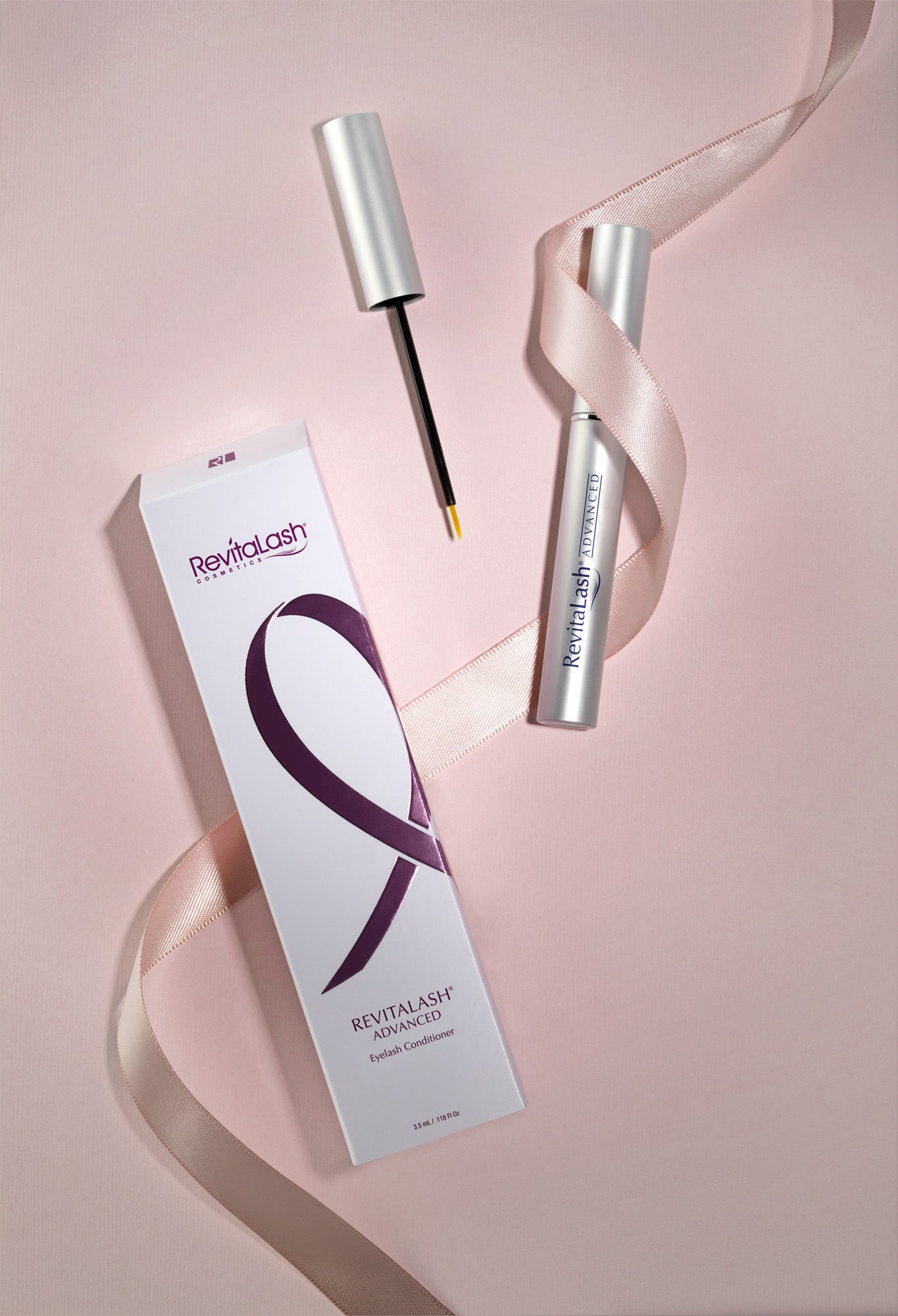 Cosmética rosa contra el cáncer de mama: Revitalash y Revitabrow Advanced