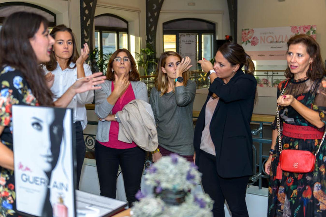 Taller de 'Guerlain, perfumistas desde 1828' en Mujerhoy Novias Couture 2017