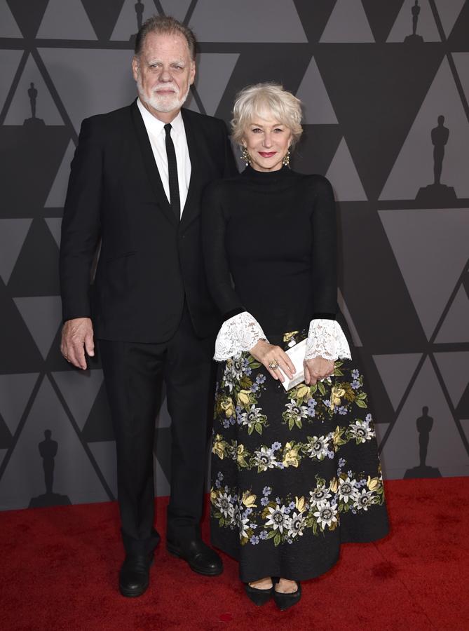 Vestidos para inspirar tu Navidad: el look de Helen Mirren en los Governor's Awards