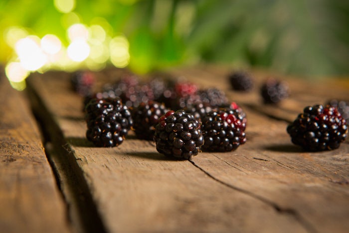 Alimentos que cuidan de tus ojos: Moras