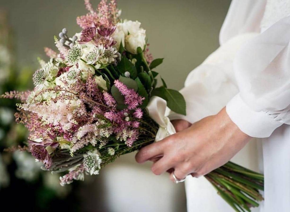 Ideas para elegir el ramo de novia de tu boda: flores silvestres