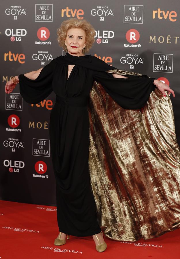 Premios Goya 2018: el look de Marisa Paredes en la alfombra roja