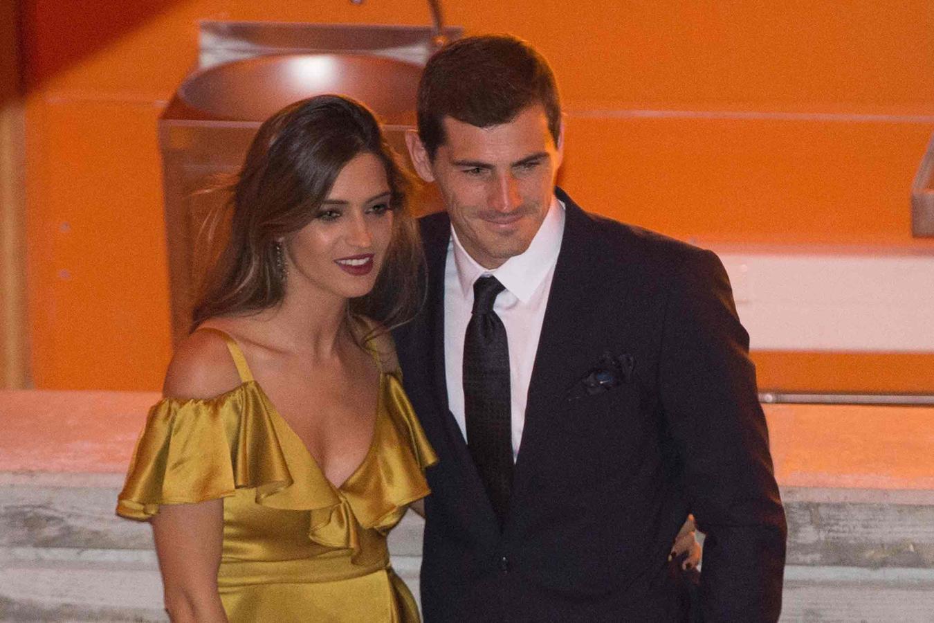 El amor de Sara Carbonero e Iker Casillas, en fotos: enamorados