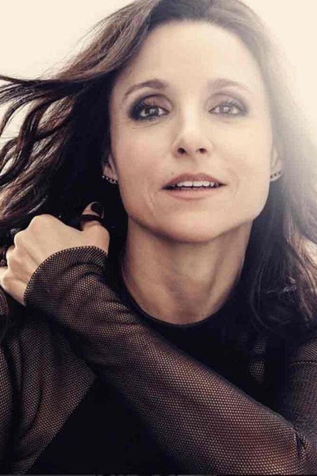 Julia Louis-Dreyfus en la imagen que ha colgado en las redes sociales para anunciar que la operación de su cáncer ha sido un éxito./instagram.