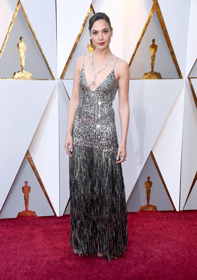 Todos los looks de la alfombra roja de los Premios Oscar: Gal Gadot