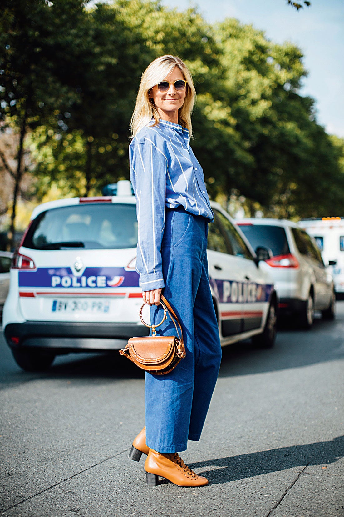 Las tendencias que triunfan en el street style esta primavera: bloque vaquero