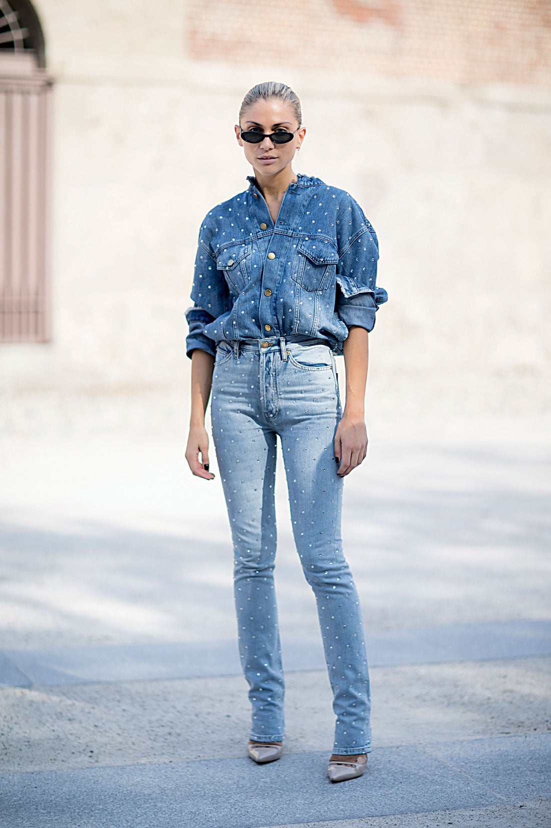 Las tendencias que triunfan en el street style esta primavera: bloque vaquero