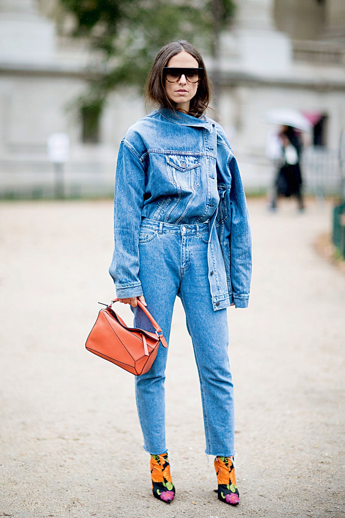 Las tendencias que triunfan en el street style esta primavera: bloque vaquero