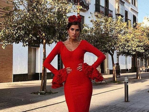 cinta Hecho un desastre Inconveniencia Los errores que no puedes cometer si te vistes de flamenca en la Feria de  abril | Mujer Hoy