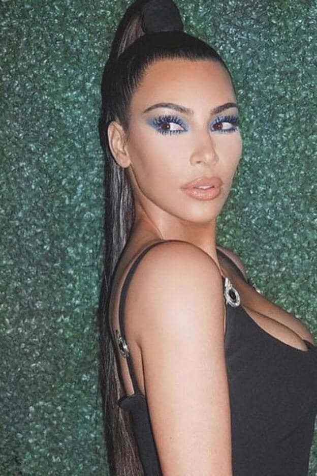 Debate en la red por un posado de Kim Kardashian absolutamente desnuda en Instagram/instagram.