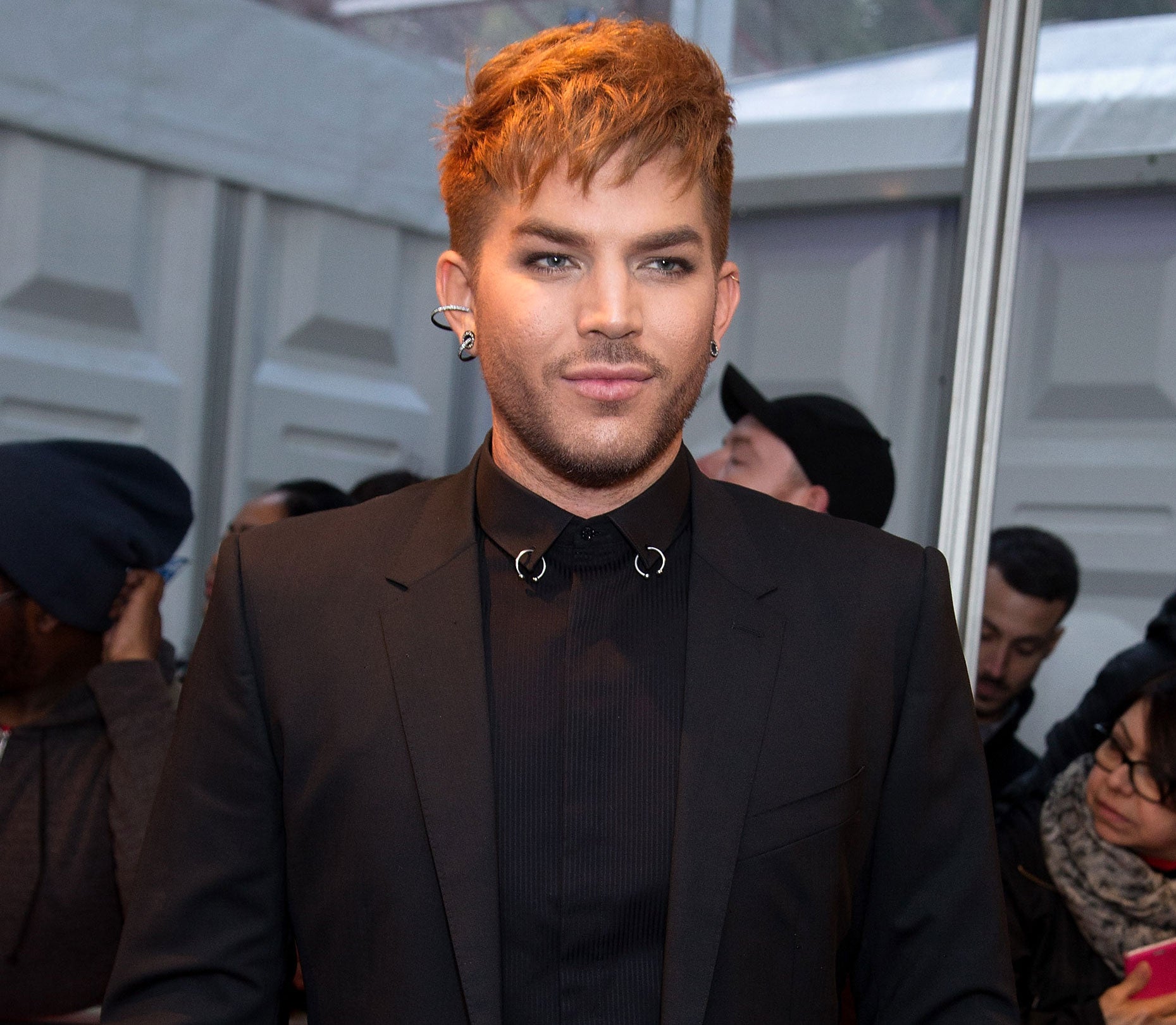 Famosos víctimas de la Homofobia: Adam Lambert