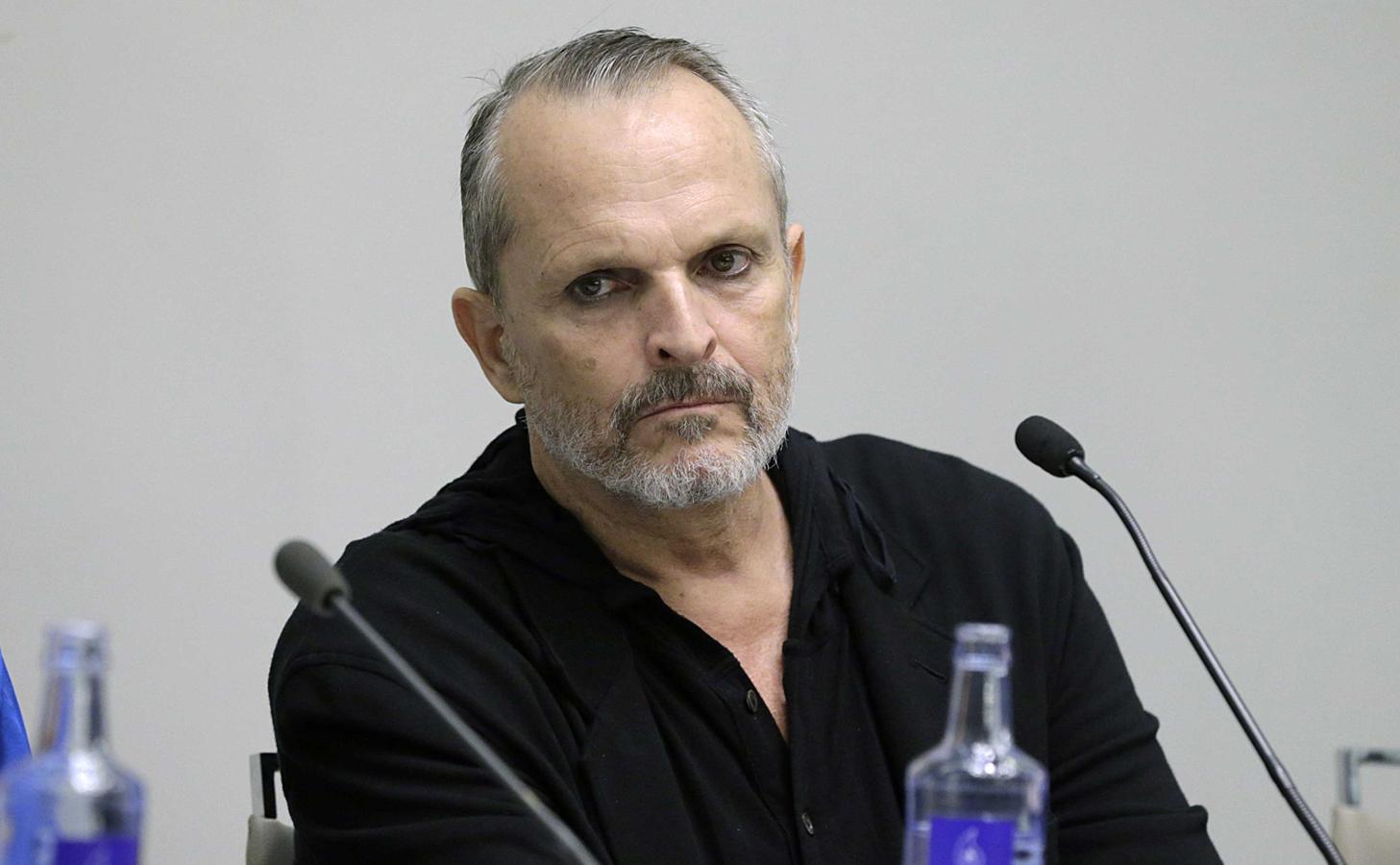 Famosos víctimas de la Homofobia: Miguel Bosé