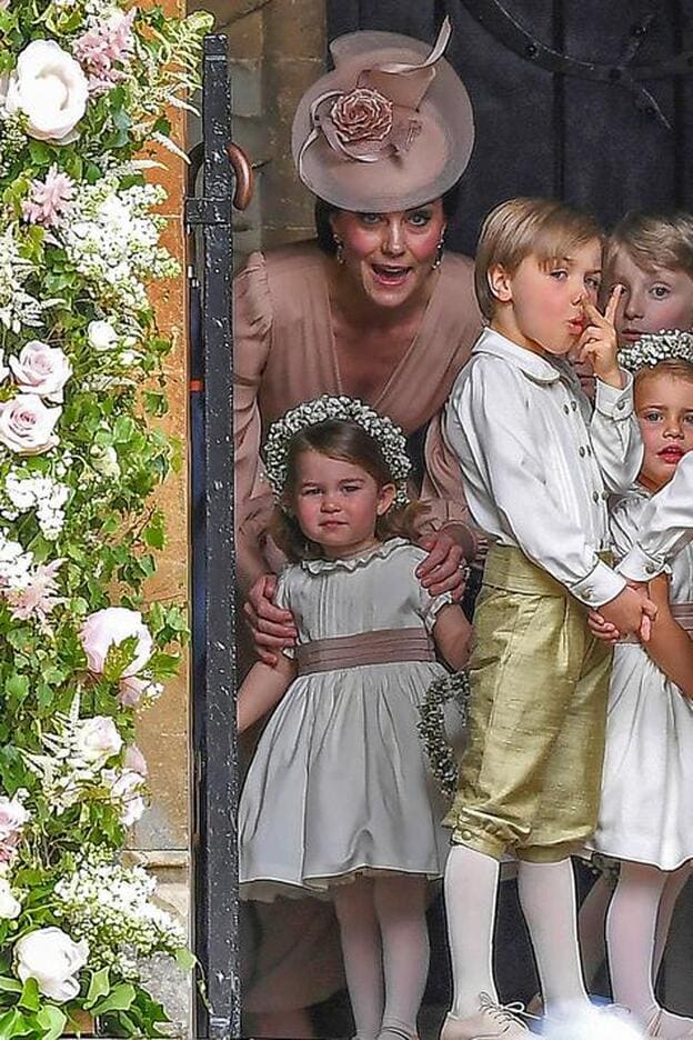 Los príncipes Jorge y Carlota ya acompañaron a su  tía Pippa Middleton en el día de su boda./gtres.