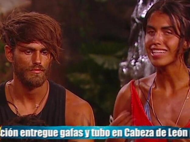 Sergio Carvajal y Sofía Suescun en una imagen de la isla de 'Supervivientes 2018'./telecinco.